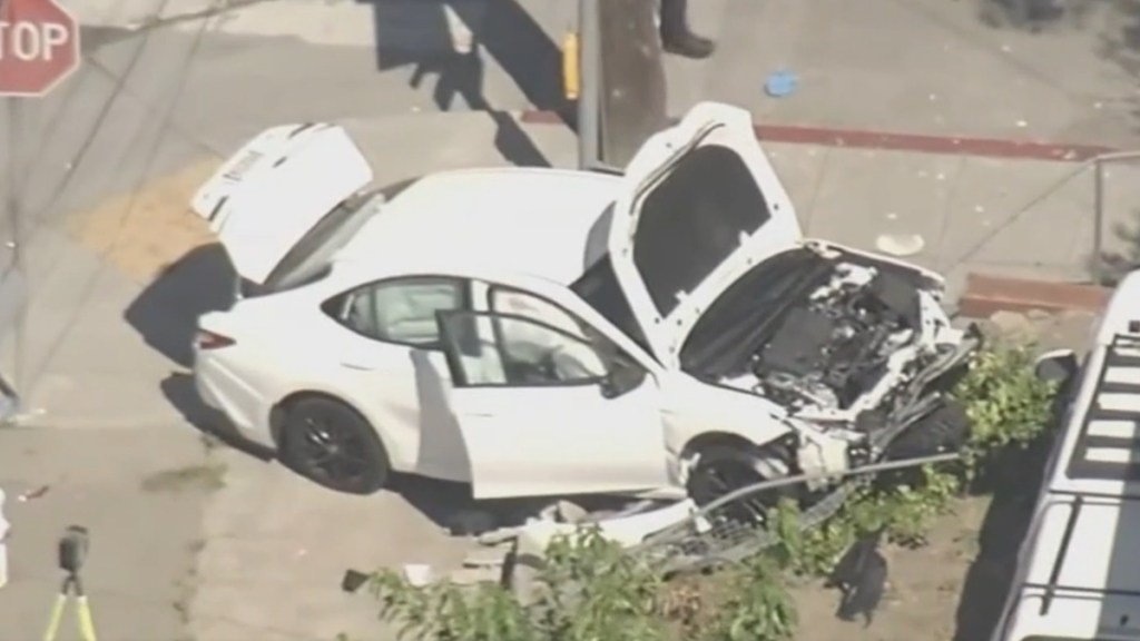 Two Young Children Took Parents Car Toyota Major Accident California Oakland