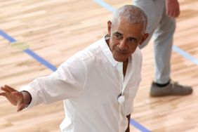 Barack Obama Has 1-Word Reaction to Donald Trump's White House Press Ban