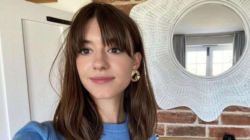 Daisy Edgar-Jones Turns Heads in a Curve-Hugging Silk Gown