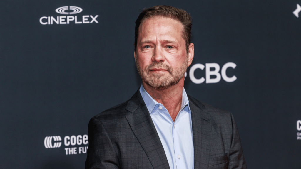 Jason Priestley reflects on finding fame in his early 20s during Beverly Hills, 90210