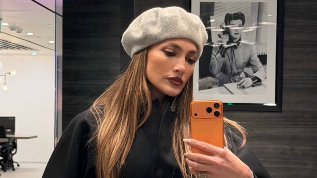 Jennifer Lopez’s Nearly Naked Look Comes With a Thong-Baring Twist