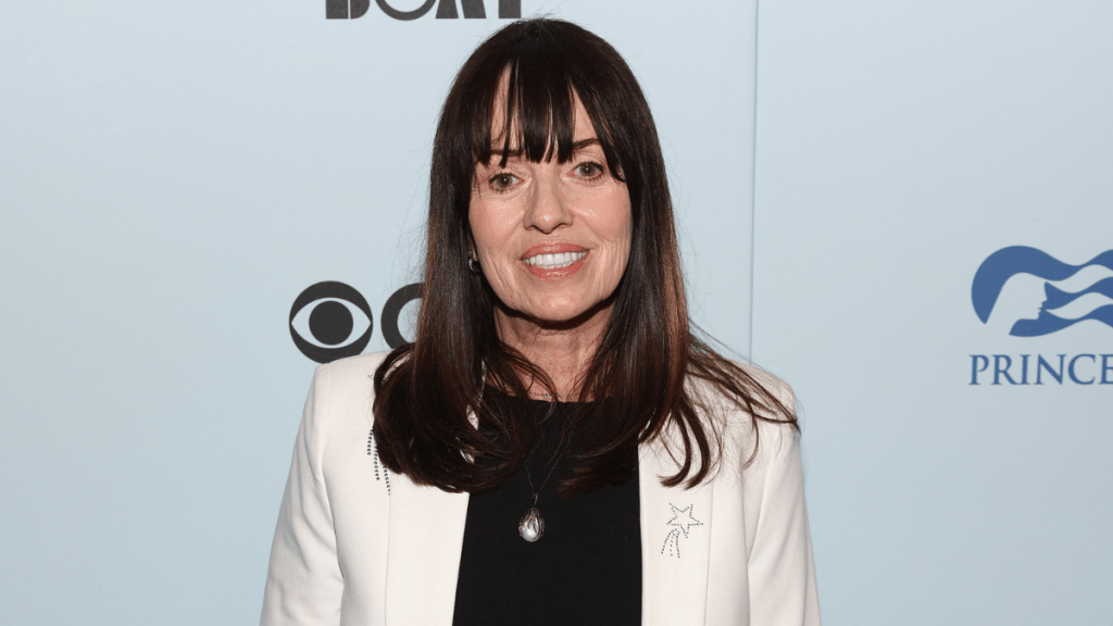 Mackenzie Phillips opens up about her past tension with Richard Masur and their eventual reconciliation.