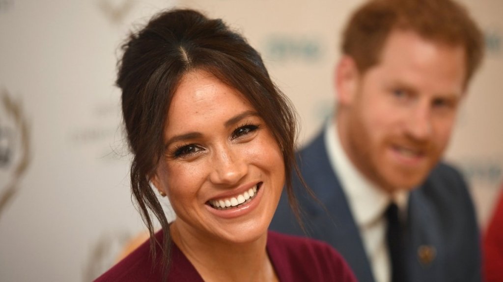 Meghan Markle Feels She’s ‘Bigger Than Taylor Swift’ Upon UK Return — Source