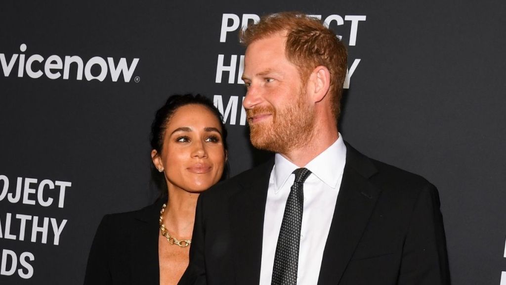 Meghan Markle & Prince Harry Warned To ‘Zip Their Mouths’ for Their Benefit — Expert