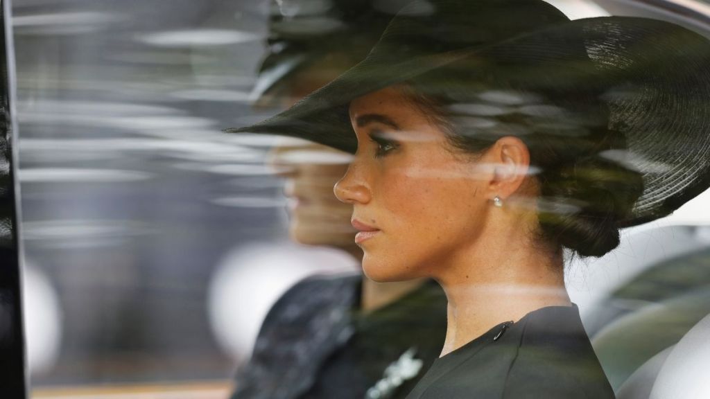 Meghan Markle's Name Comes Up at Dinner & One Guest 'Almost Left' — Expert