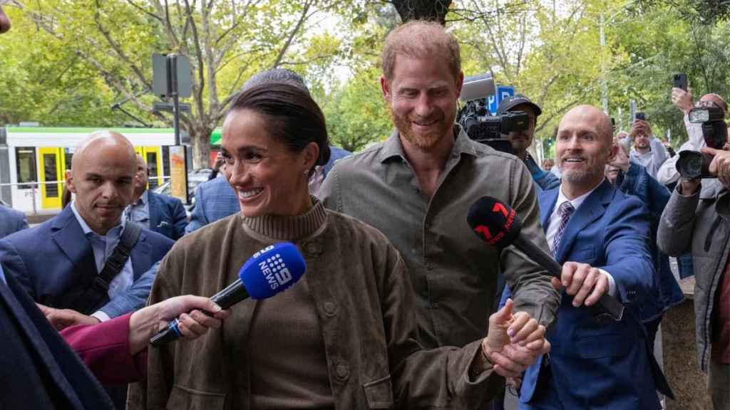 Prince Harry & Meghan Markle Get 4-Word Advice From Fellow Resident — Source