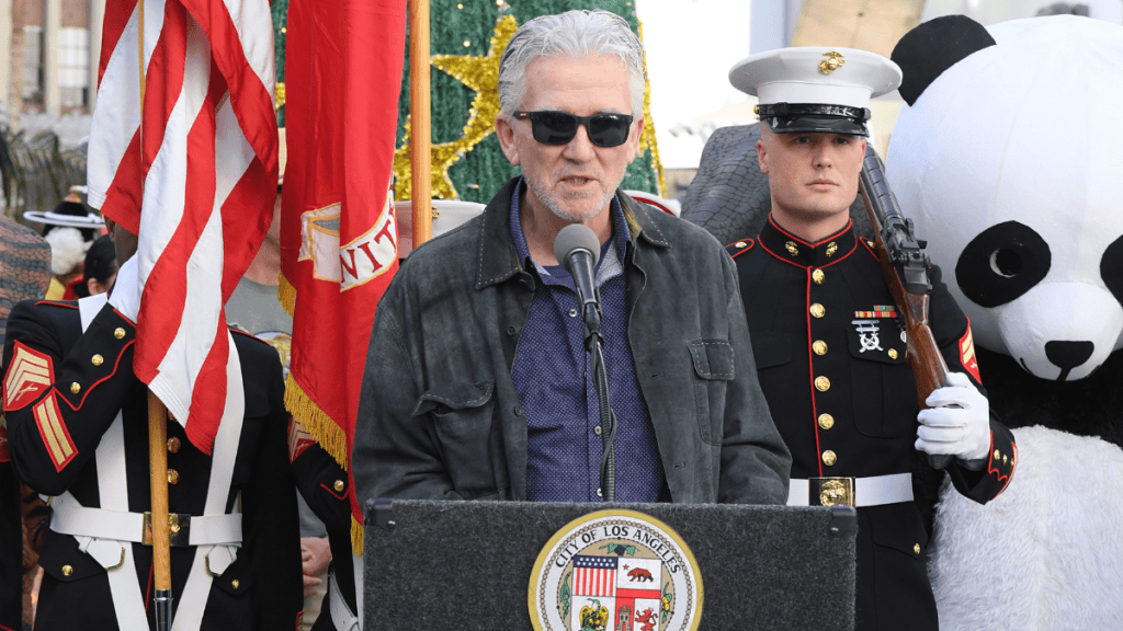 Patrick Duffy recalls his iconic two-word Dallas comeback and the biggest payday of his career.