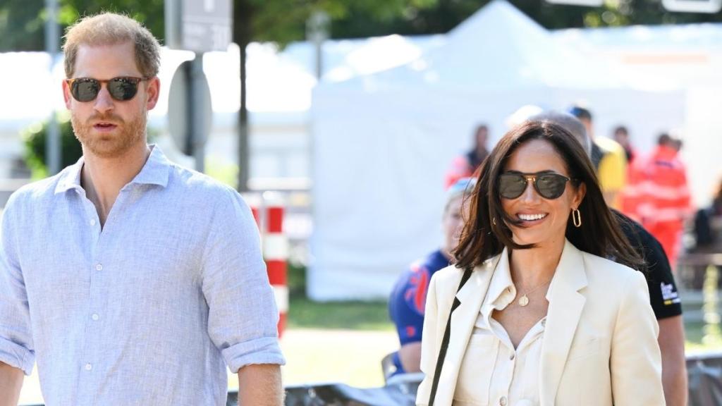Meghan Markle & Prince Harry's Alleged Private Jet Costs Spark Financial Questions — Source