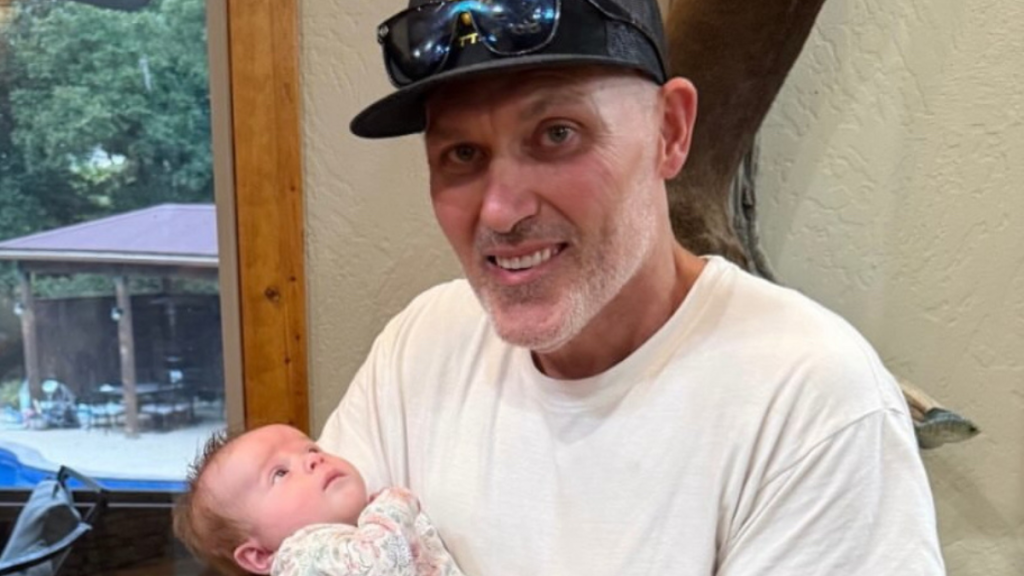 Steve McBee Sr. returns to his Missouri family farm after his release from federal prison.