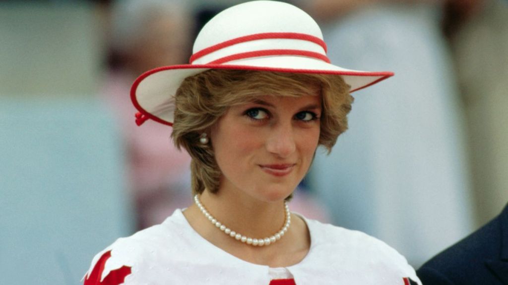 Princess Diana Considered Being ‘US First Lady’ To Make Royal Family ‘Jealous’ — Charles Spencer