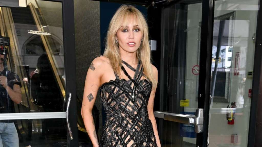 Miley Cyrus Ends Concert Hiatus With New Album Drop