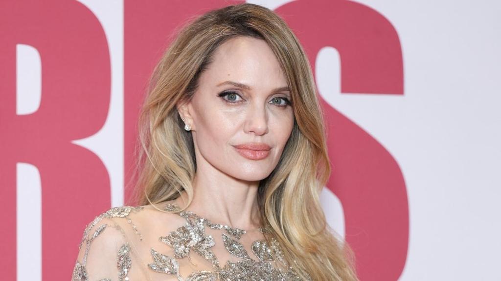 Angelina Jolie Is Ready to Leave the US Behind