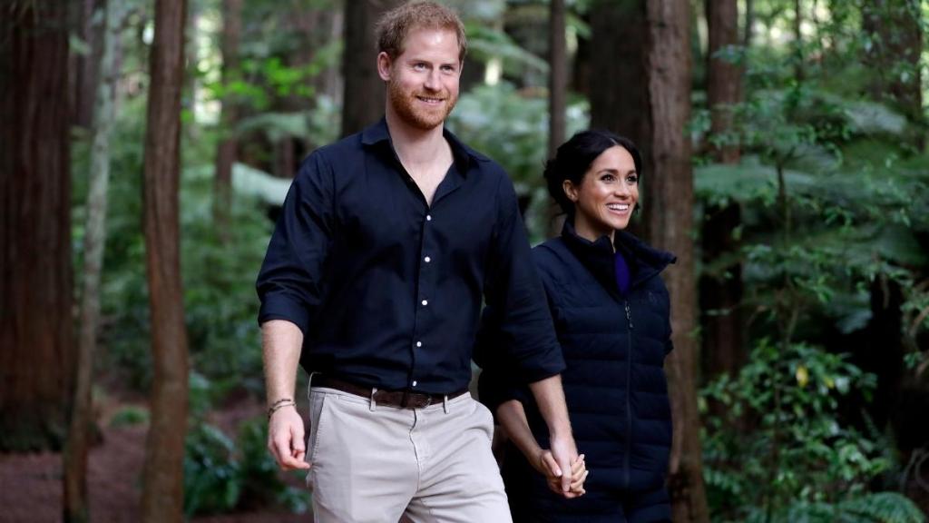 Meghan Markle & Prince Harry Accused of ‘Grandstanding’ at King Charles’ Expense — Experts