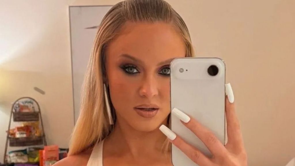 Zara Larsson’s Skimpy Metallic Bikini Look Is Almost Too Good To Be Real