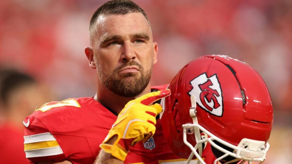 Travis Kelce Breaks Down What’s Different About the Chiefs This Year