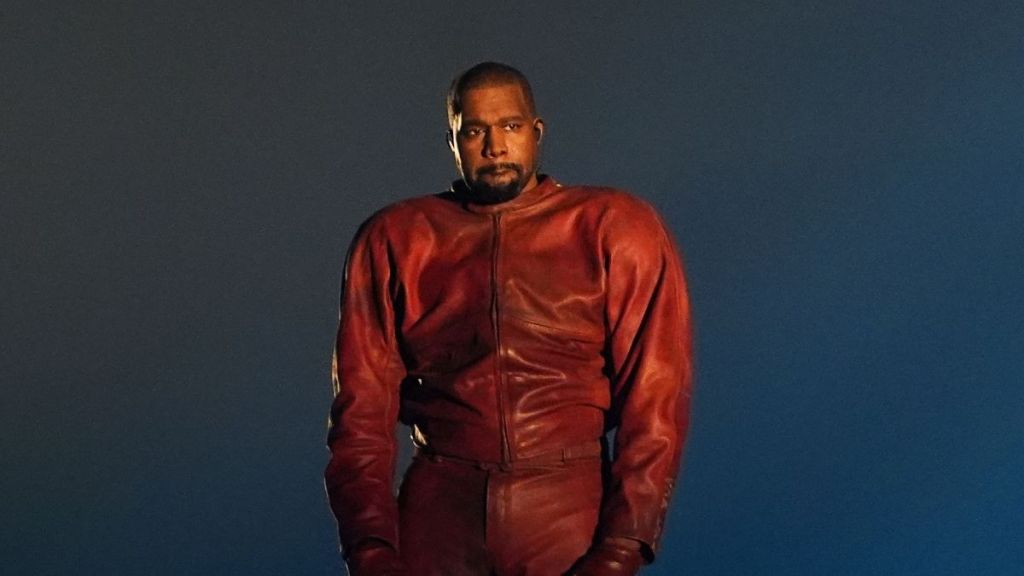 Kanye West Turns on Former Publicist After His ICE Deportation — Source