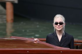 Phoebe Bridgers Sparks Viral Reaction With One Unexpected Venice Detail