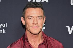 Luke Evans Reveals Tim Curry Responded to His Letter While ‘Very Sick’