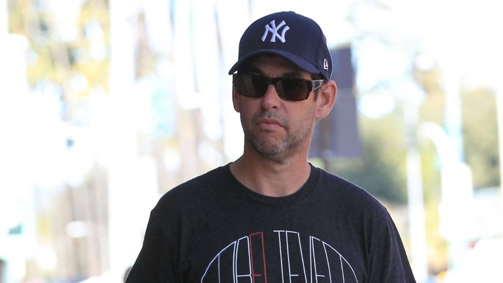 Entourage Creator Rips Jeremy Piven & Adrian Grenier Over Controversial Reunion