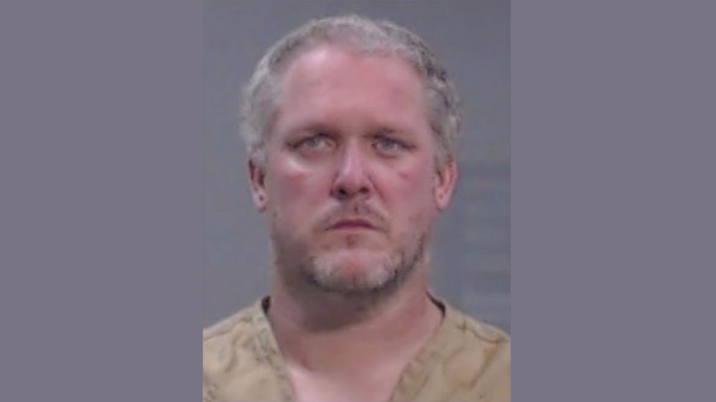 Cop Charged Felony Calling Arrestees Obtain Benefit Jody Baer Texas Odessa