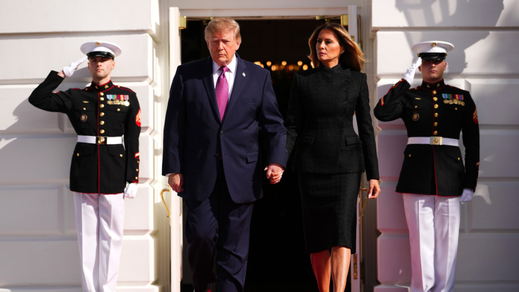Donald Trump and Melania Trump draw attention during Xi Jinping’s state visit after walking separately.
