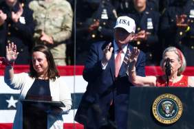 Donald Trump Makes Bizarre 9/11 Claim That Firefighter Carried Him