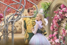 Ariana Grande & Jonathan Bailey’s Post-Wicked Reunion Canceled After Shocking Exits