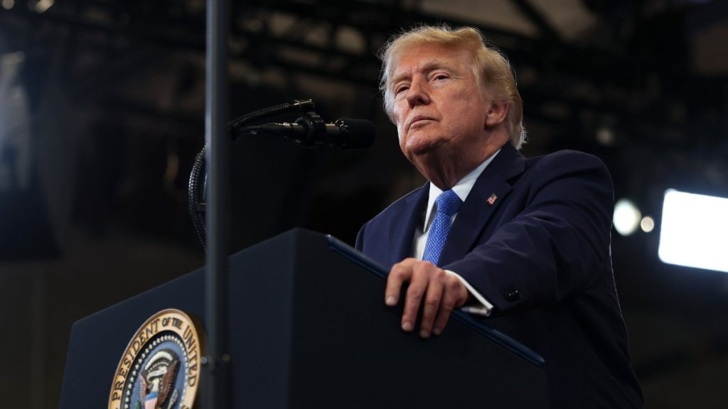 Donald Trump Has a Stark Warning for Chicago Amid Recent Shooting