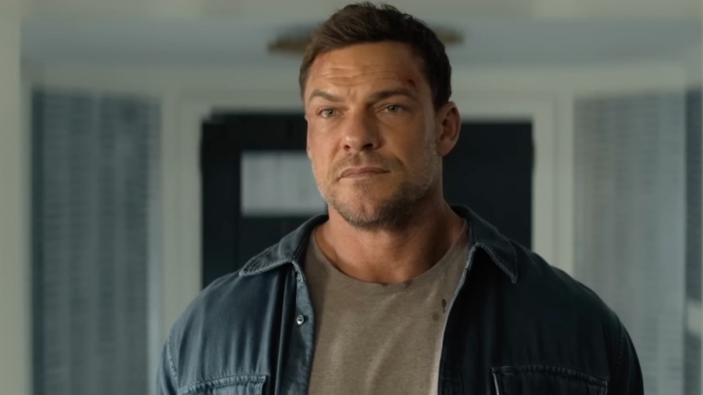 Alan Ritchson Reacher