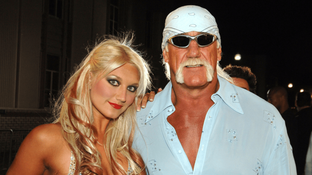 Brooke Hogan criticizes the sale of her late father Hulk Hogan’s Florida mansion and accuses others of profiting from his legacy