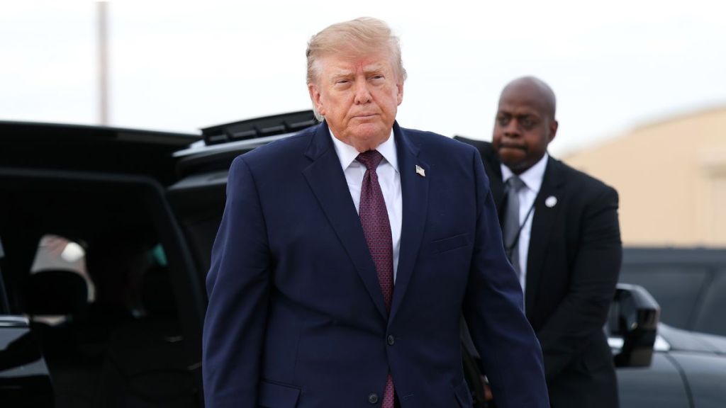 Donald Trump's Nobel Peace Prize Obsession Gets an Unexpected Melania Twist