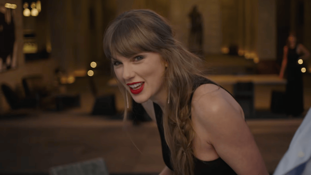 Taylor Swift Fans Slam Seahawks Over 'Classless' Friendship Bracelet Jab