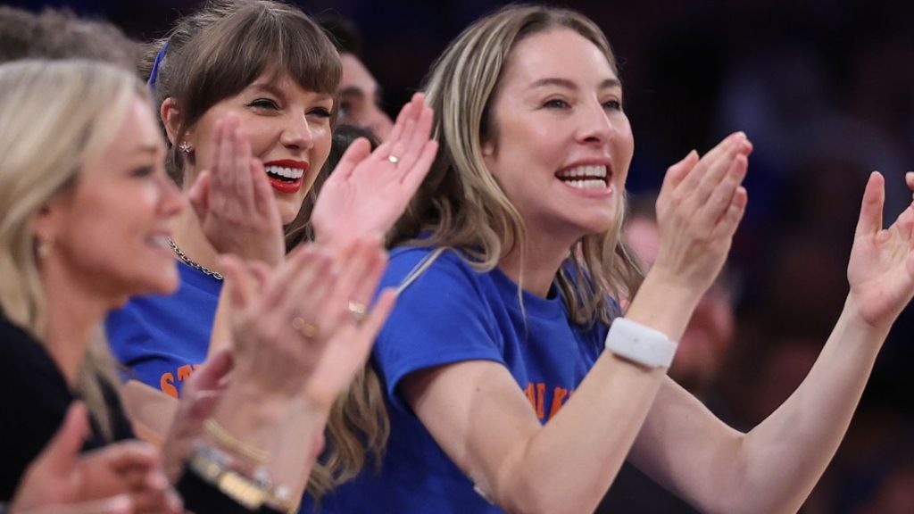 Este Haim Loves Taylor Swift’s ‘Reputation’ Era, but Has One Favorite — Report