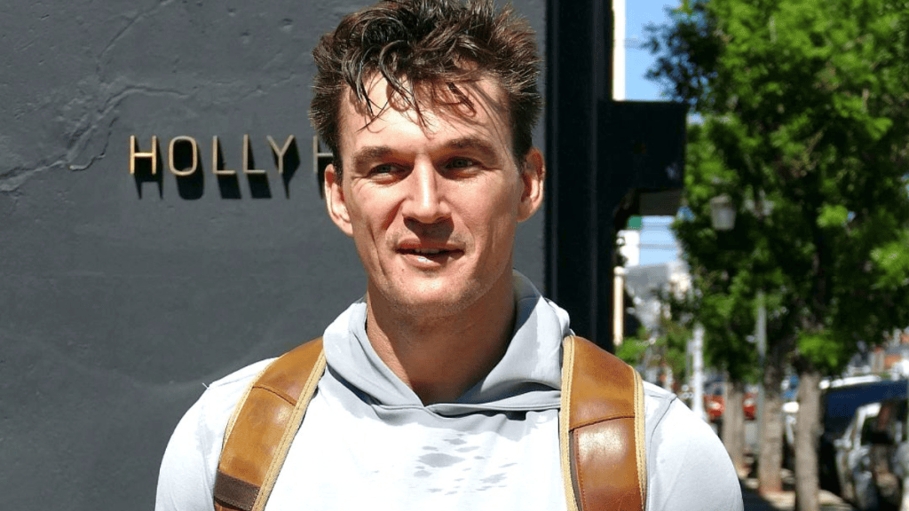 Tyler Cameron Explains Awkward 'DWTS' Walk-Off After Judges' Scores