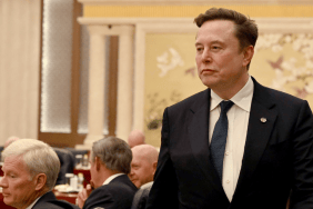 Elon Musk's 7-Minute AI 'Odyssey' Draws Fire After His Nolan Criticism