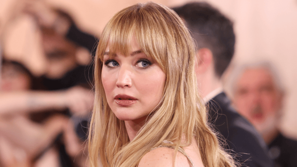 Jennifer Lawrence Has a Verdict on Whether She’ll Keep Her Bangs