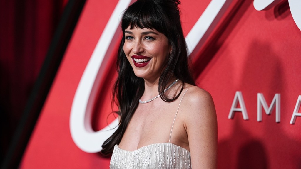 dakota johnson