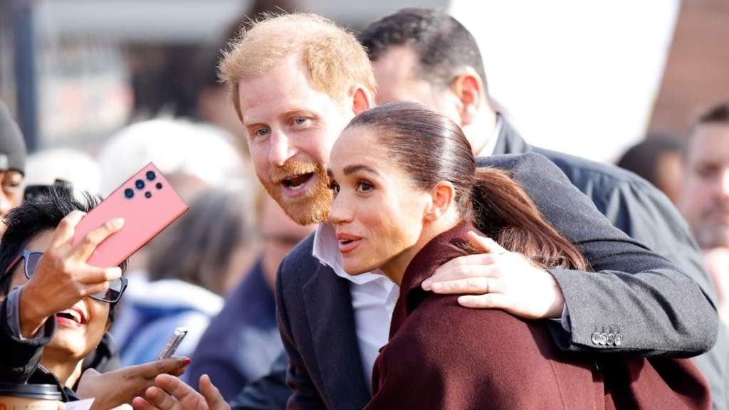 Prince Harry & Meghan Markle’s Nottingham Visit Didn’t Sit Well With One Royal — Source