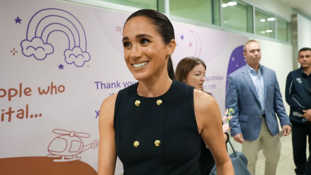 Meghan Markle Gains ‘Sympathy’ From UK Public Amid Dad’s Controversy — Report