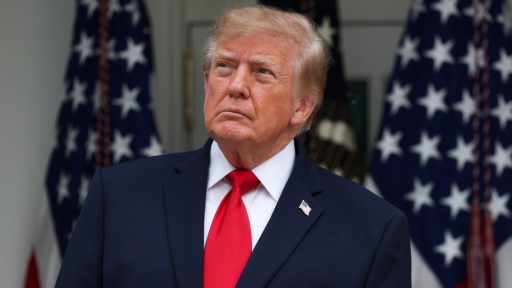 Donald Trump Faces Lawsuit Over UAE Crypto Deals Worth More Than $2 Billion