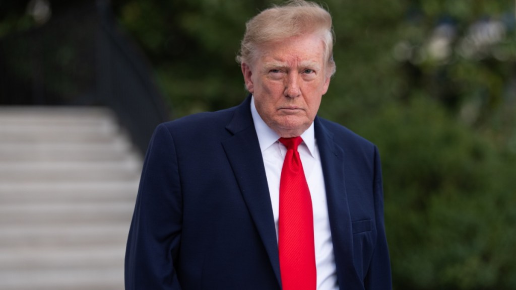 Donald Trump Says He Will Ban 'Artificial Intelligence' From Documents