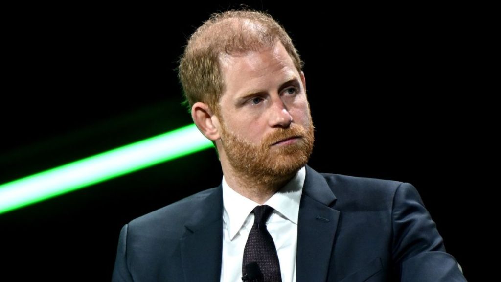 Prince Harry Told to 'Keep His Mouth Shut' About Royal Family — Expert