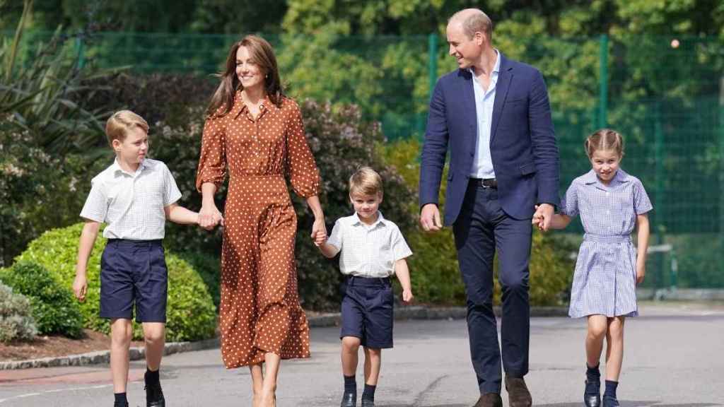 Kate Middleton’s New Family Photo Has Everyone Saying the Same Thing