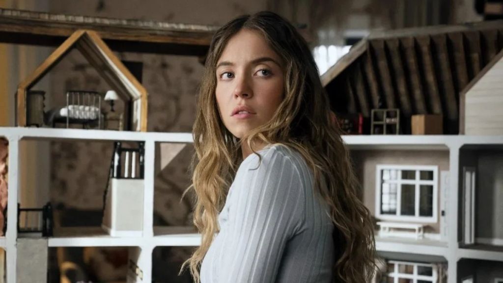 Sydney Sweeney’s Floral Dress Steals the Scene in Unseen The Housemaid 2 Photos