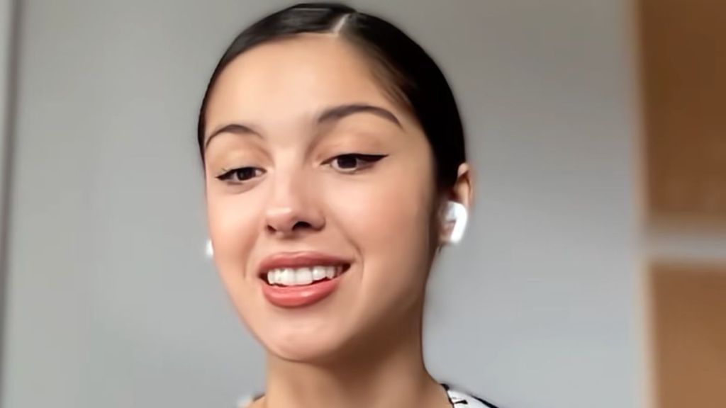 Chappell Roan Tells Olivia Rodrigo to Rethink Her Dating Choices