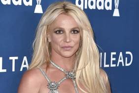 Britney Spears Goes Braless in Micro Mini Slipping off Her Shoulders