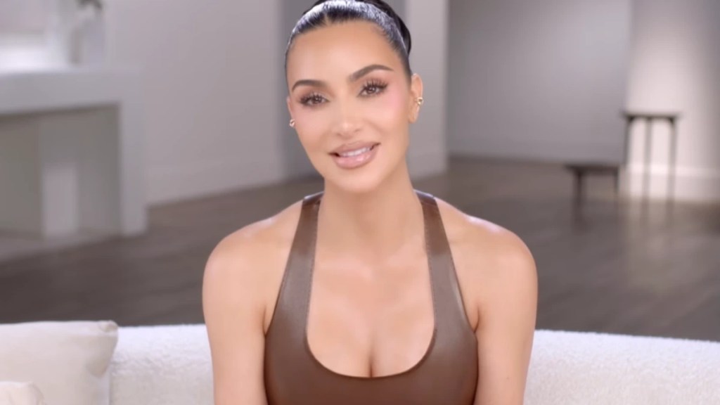 The Kardashians Reveal Who the Worst Driver Is & It’s Not Kim