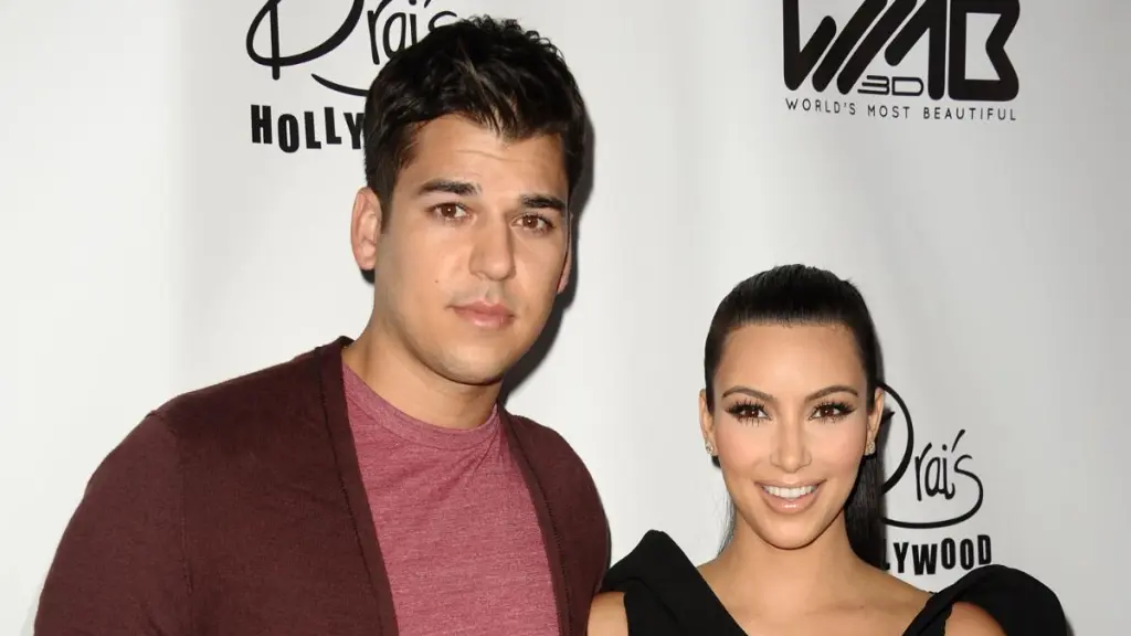 Rob Kardashian Weighs in on His Photos From Kim Kardashian’s Birthday