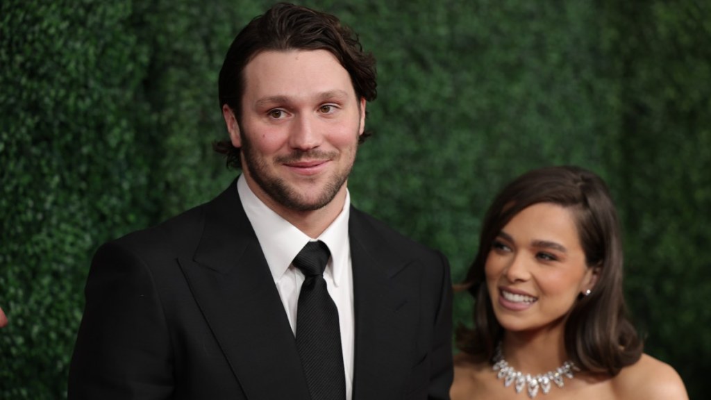 Josh Allen's First OT Win Had Him Looking for Hailee Steinfeld