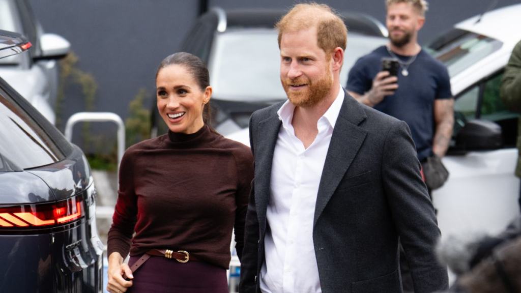 King Charles Faces 'Difficult Position' Over Harry & Meghan, Expert Says
